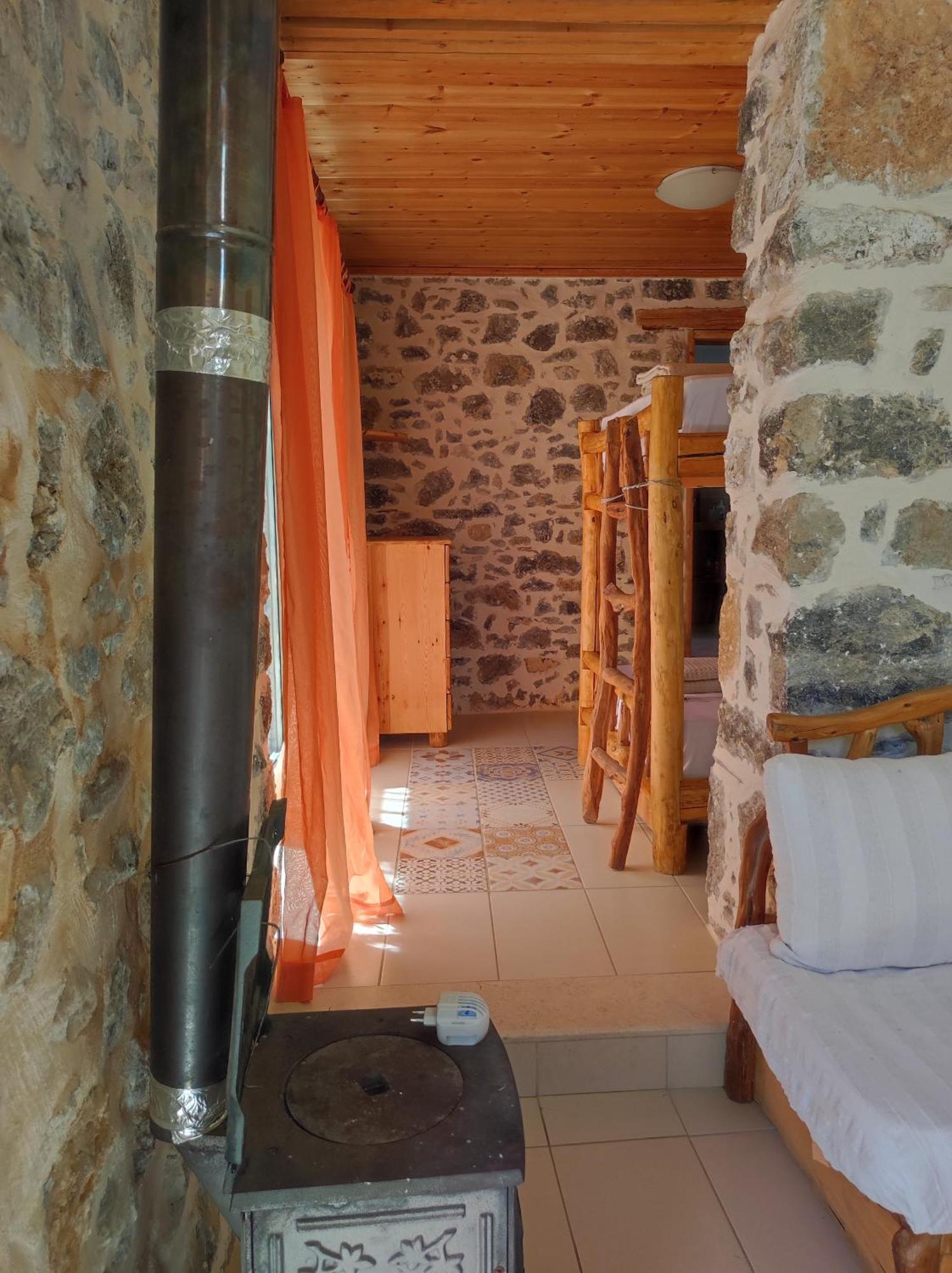 הוילה Kato Simi Kato Symi House מראה חיצוני תמונה