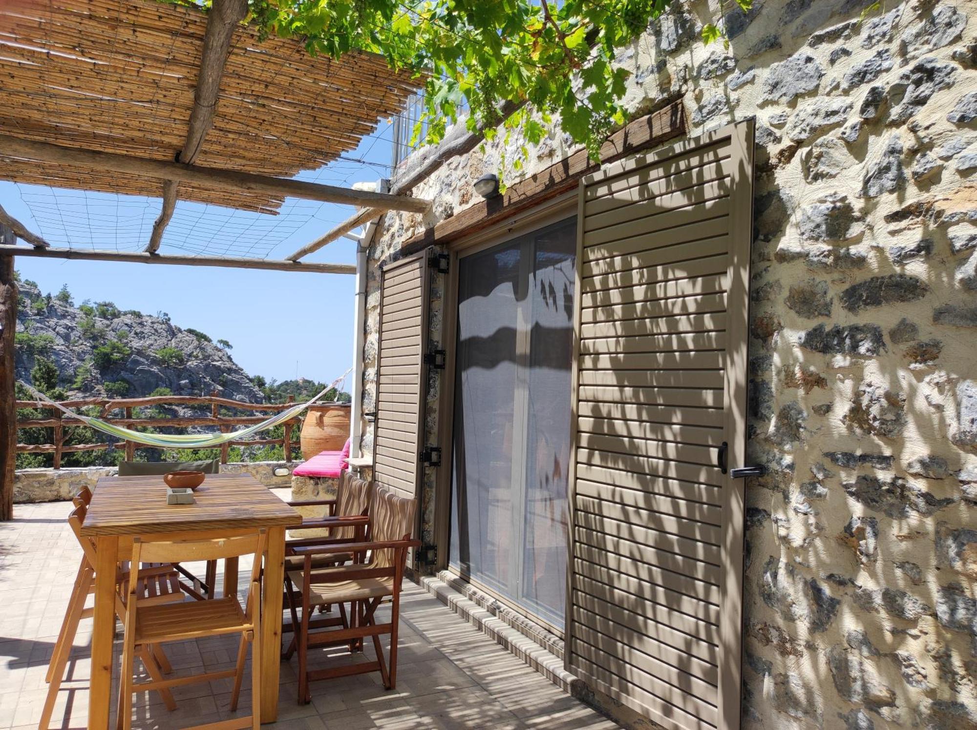 הוילה Kato Simi Kato Symi House מראה חיצוני תמונה