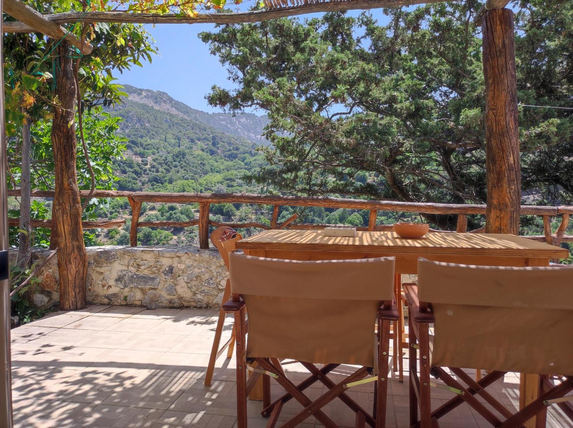 הוילה Kato Simi Kato Symi House מראה חיצוני תמונה