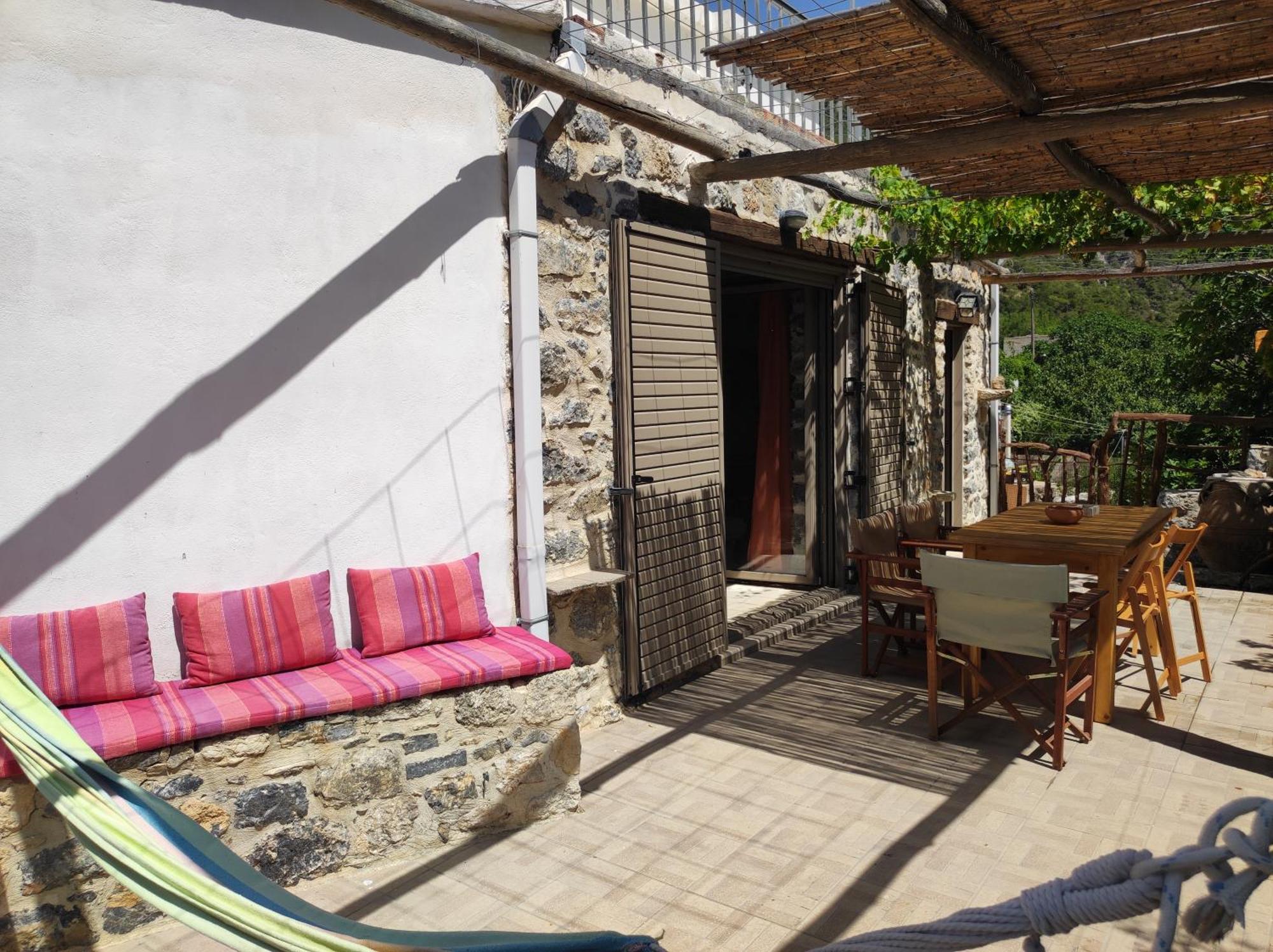 הוילה Kato Simi Kato Symi House מראה חיצוני תמונה