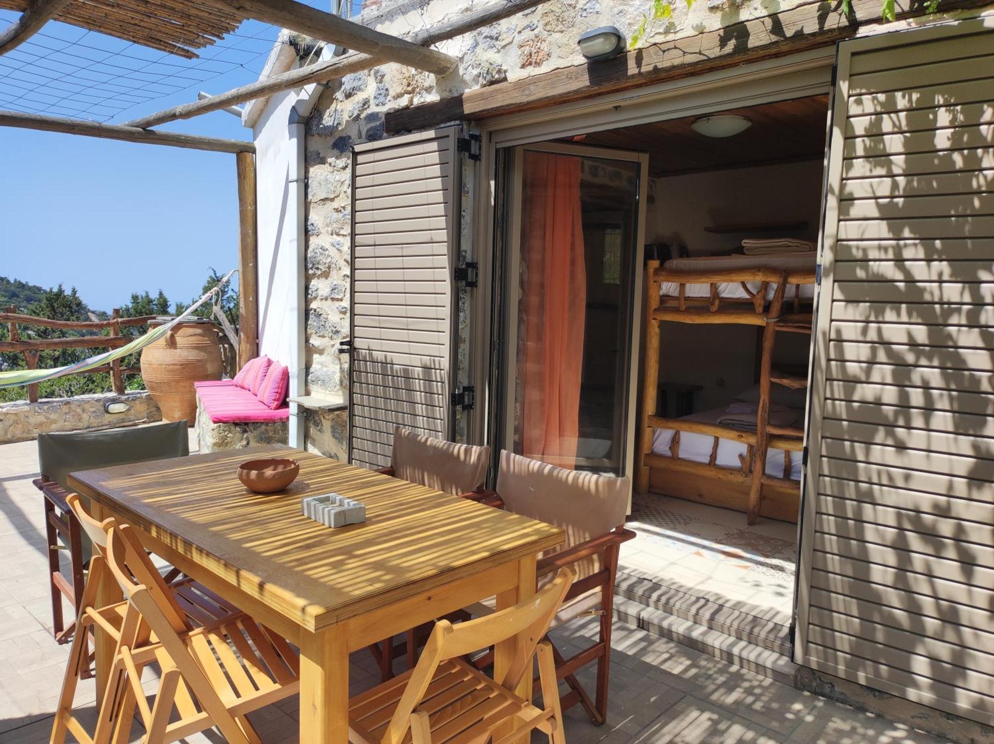 הוילה Kato Simi Kato Symi House מראה חיצוני תמונה
