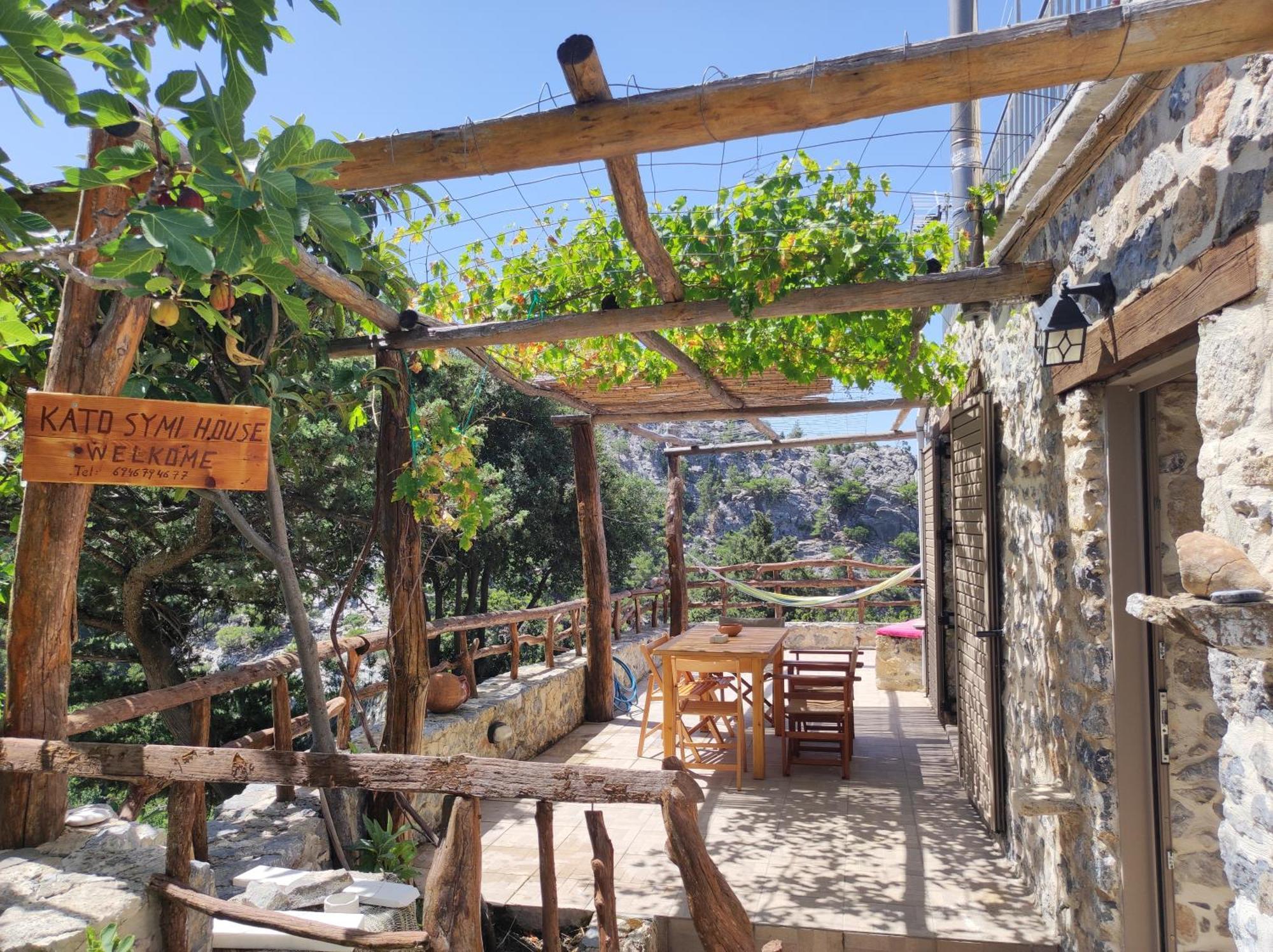 הוילה Kato Simi Kato Symi House מראה חיצוני תמונה